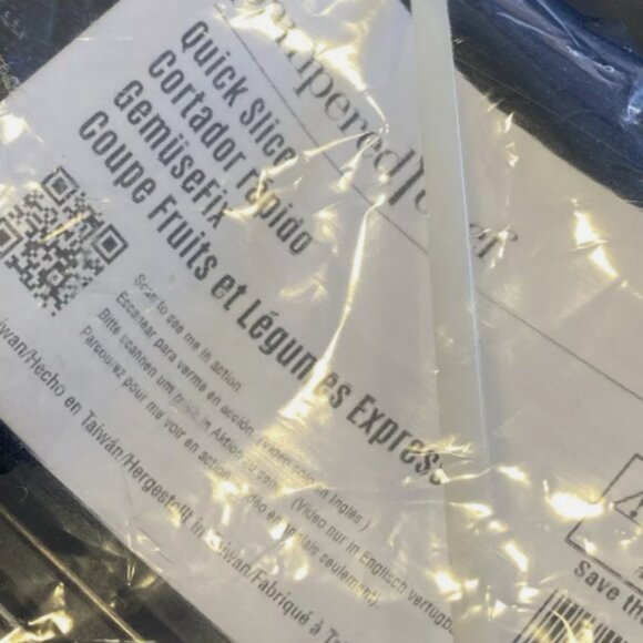 NEW Pampered Chef Quick Slice - Picture 2 of 6